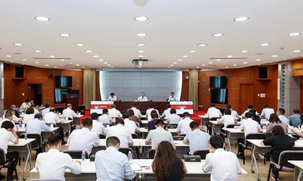 驻中核集团纪检监察组召开2026年年中工作会暨“三化”建设年行动再集中抓两年工作推进会