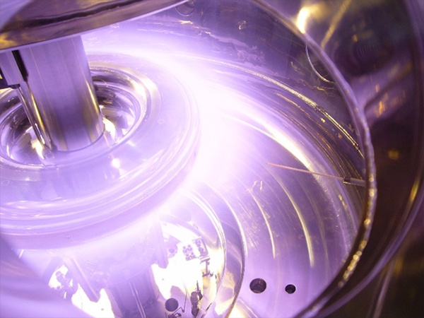 Une équipe de recherche japonaise démontre expérimentalement que les fluctuations du plasma de fusion peuvent entraîner un transport de particules vers l'intérieur