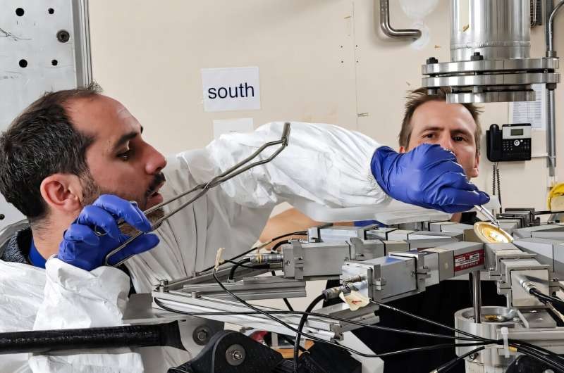 CERN measures niobium-94 neutron capture for the first time, shedding new light on the mystery of molybdenum abundance in ancient stardust