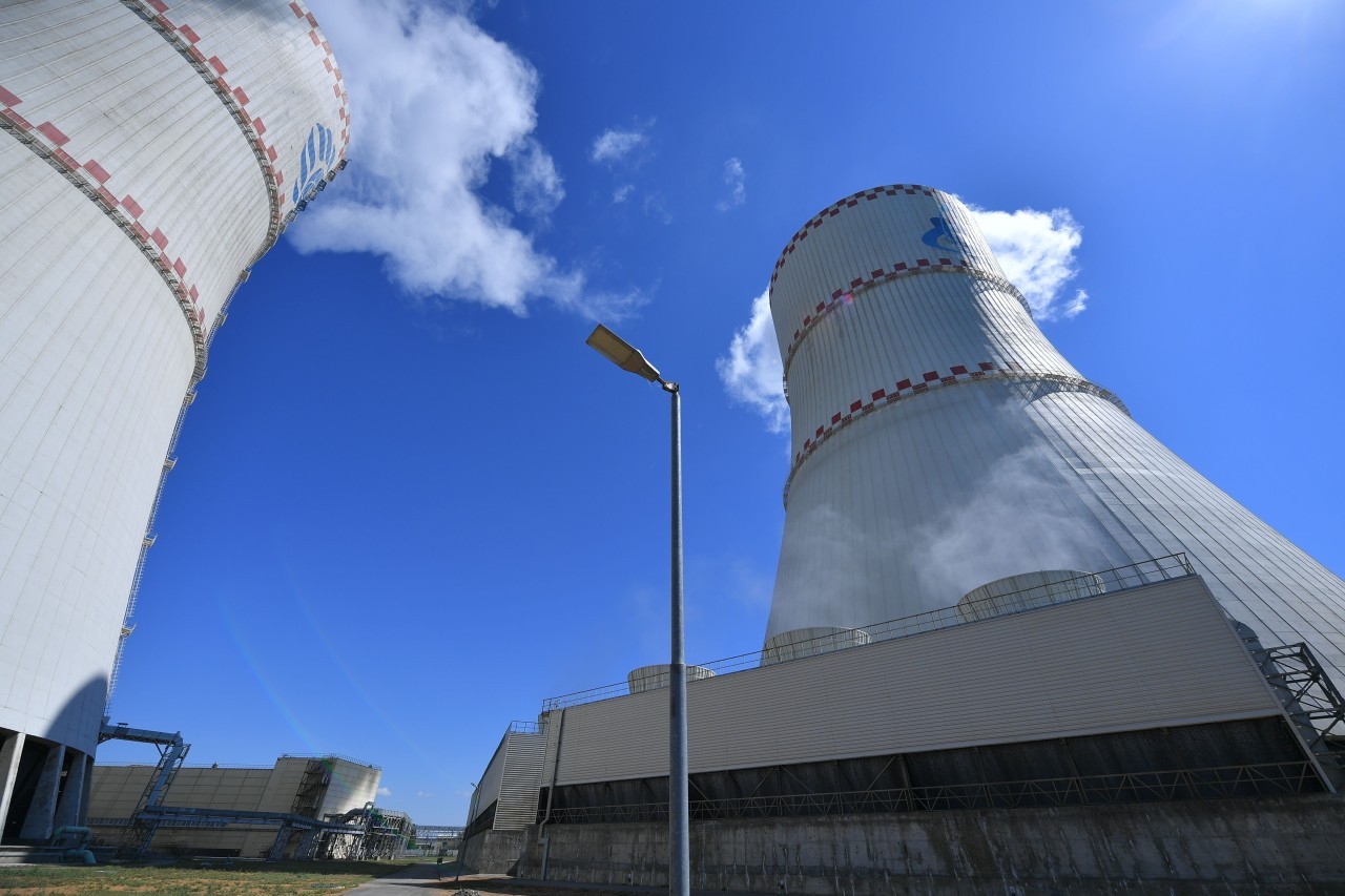 Achèvement de l'installation des bassins de la nouvelle tour de refroidissement de l'unité 4 de la centrale nucléaire de Rostov
