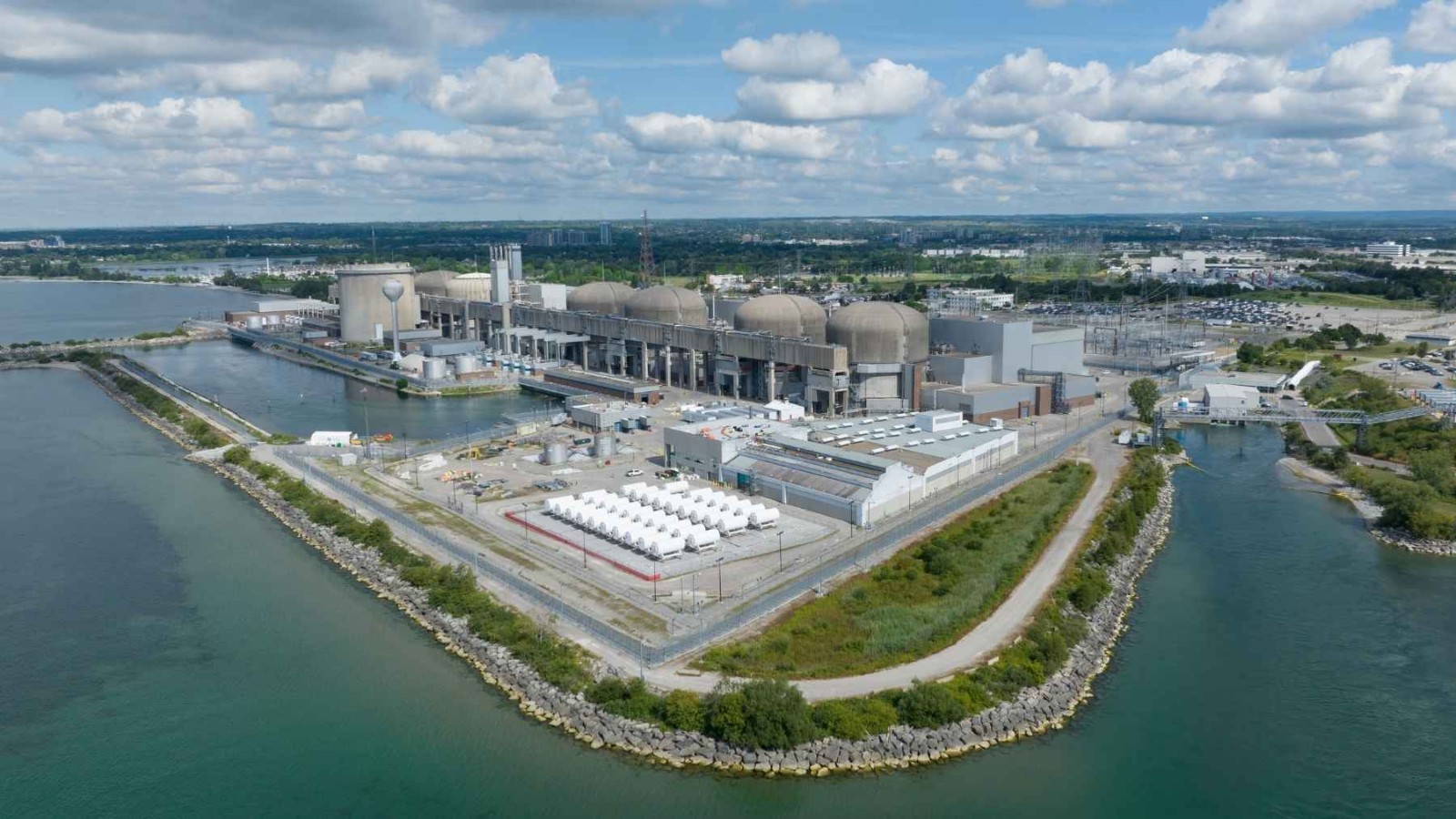 Canada's Pickering Nuclear Power Station in Toronto is about to shut down for refurbishment